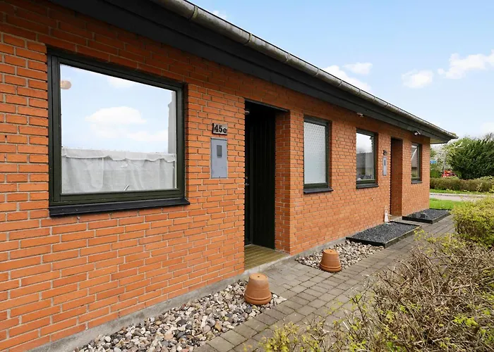 1 Bedroom Cozy In Arslev